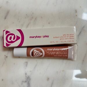 Mary Kay At Play Jelly Lip Gloss - Teddy Bare